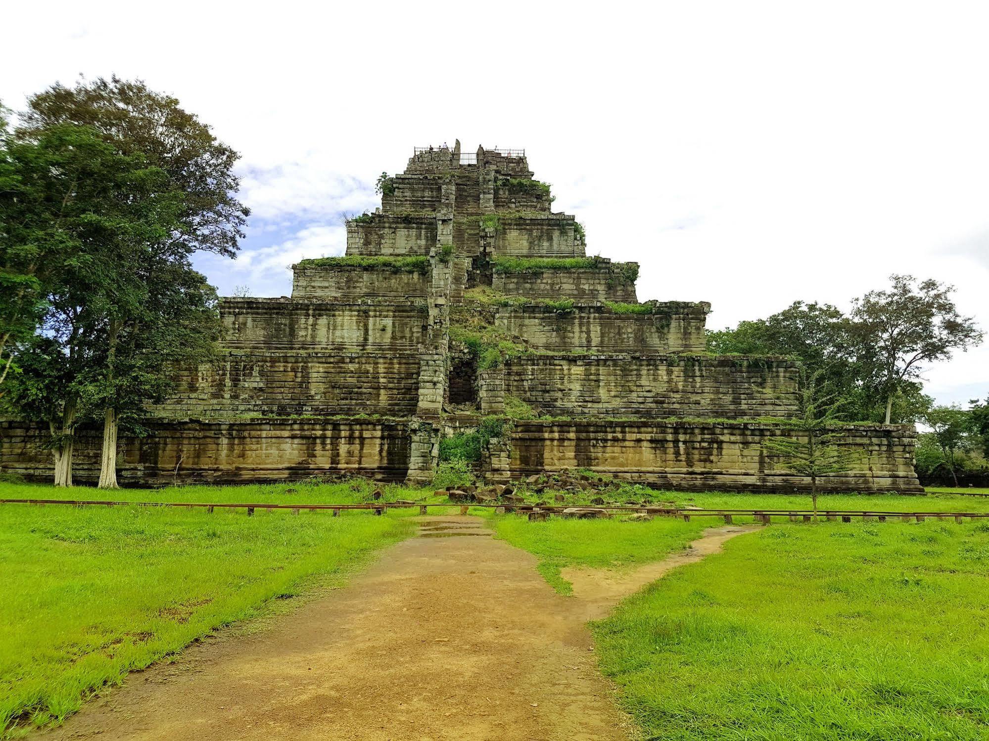 Villa Agati Siem Reap Luaran gambar